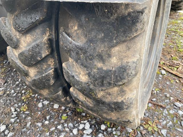 轮式挖掘机 Furukawa W 735:图16 轮式挖掘机 Furukawa W 735:图16