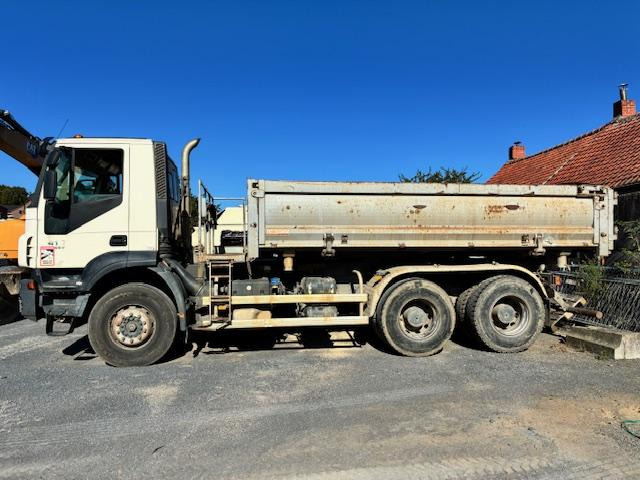 Iveco TRAKKER 410 - 翻斗车:图3 Iveco TRAKKER 410 - 翻斗车:图3