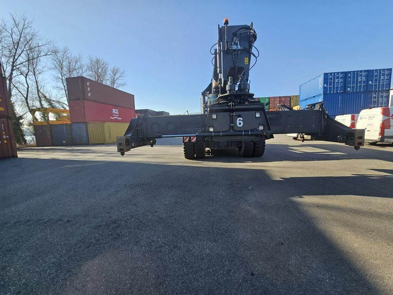 Kalmar DRG420-60S5 - 前移式堆垛机:图5 Kalmar DRG420-60S5 - 前移式堆垛机:图5
