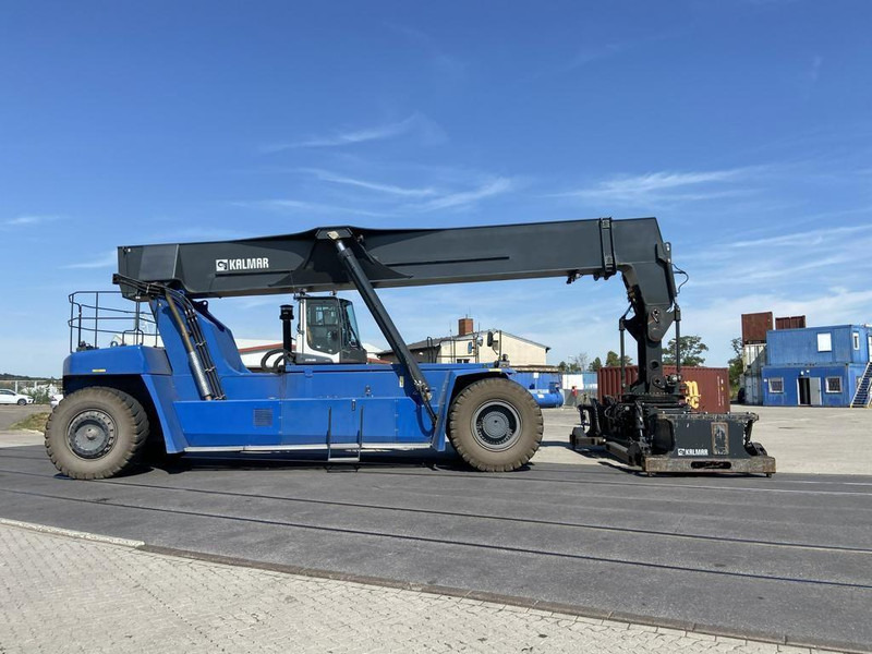 Kalmar DRG450-82S5HCXS - 前移式堆垛机:图3 Kalmar DRG450-82S5HCXS - 前移式堆垛机:图3