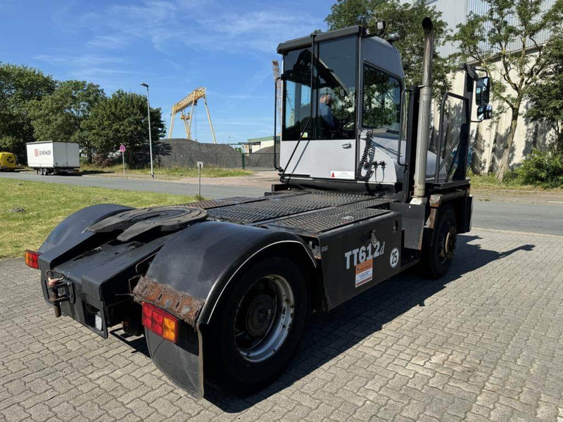 Kalmar TT612D - 码头牵引车:图4 Kalmar TT612D - 码头牵引车:图4