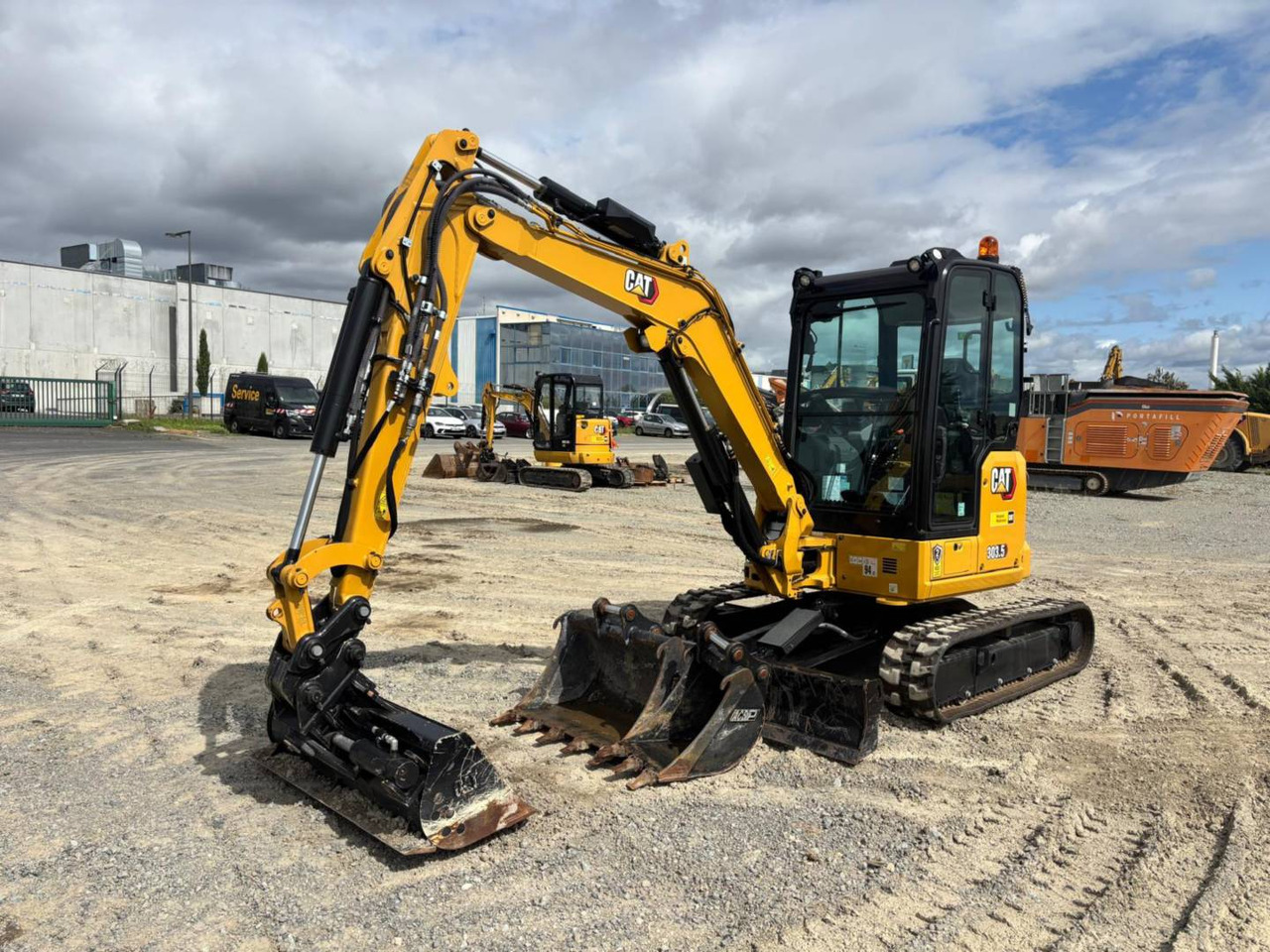 CAT 303.5 - 履带式挖掘机:图1 CAT 303.5 - 履带式挖掘机:图1