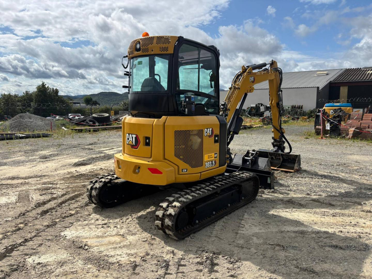 CAT 303.5 - 履带式挖掘机:图3 CAT 303.5 - 履带式挖掘机:图3