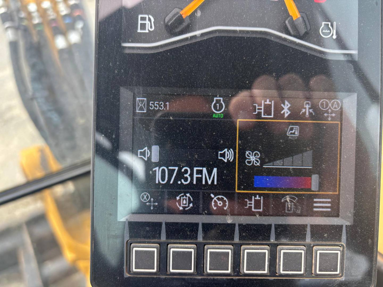 CAT 305 - 履带式挖掘机:图5 CAT 305 - 履带式挖掘机:图5