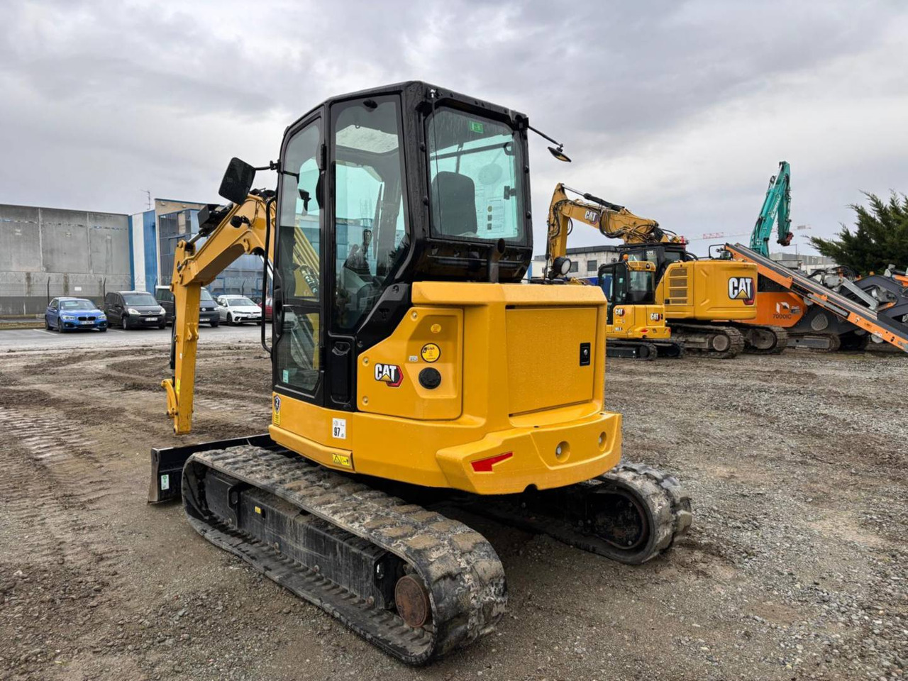 CAT 305 - 履带式挖掘机:图3 CAT 305 - 履带式挖掘机:图3