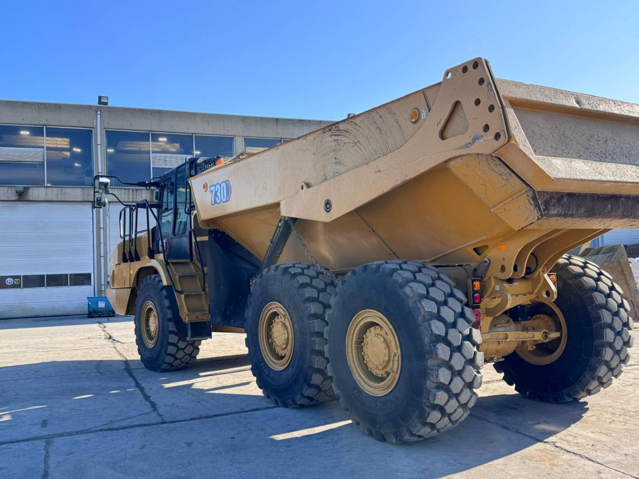 CAT 730-04 - 铰接式自卸车:图4 CAT 730-04 - 铰接式自卸车:图4