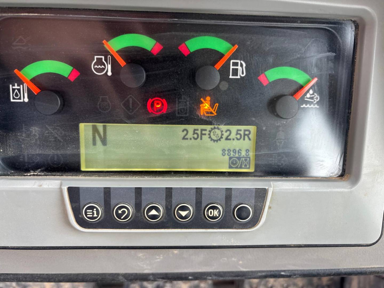 CAT 963K - 履带式装载机:图5 CAT 963K - 履带式装载机:图5