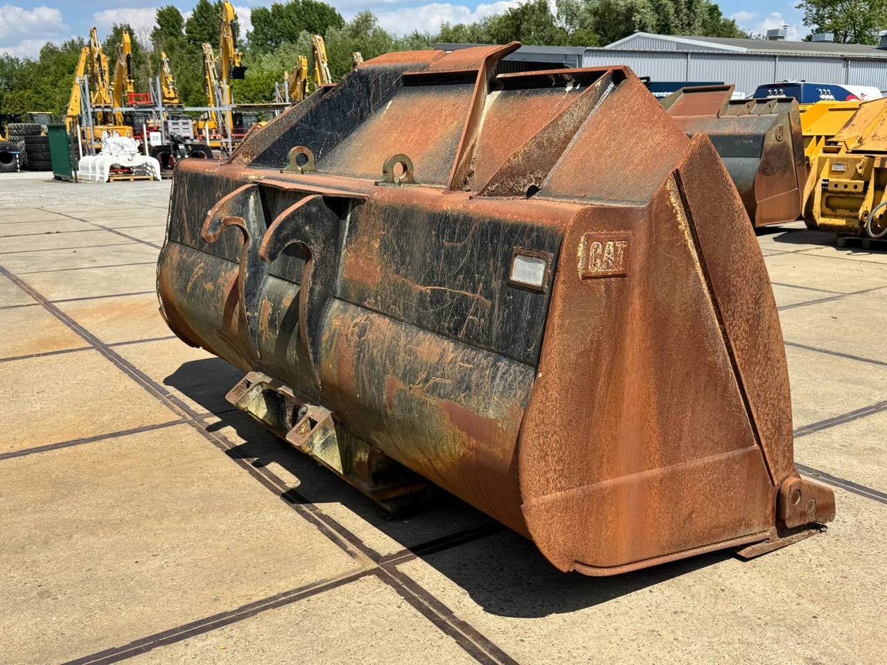 CAT BUCKET GP / 5 CU M / FOR FUSION COUPLER - 铲斗:图3 CAT BUCKET GP / 5 CU M / FOR FUSION COUPLER - 铲斗:图3