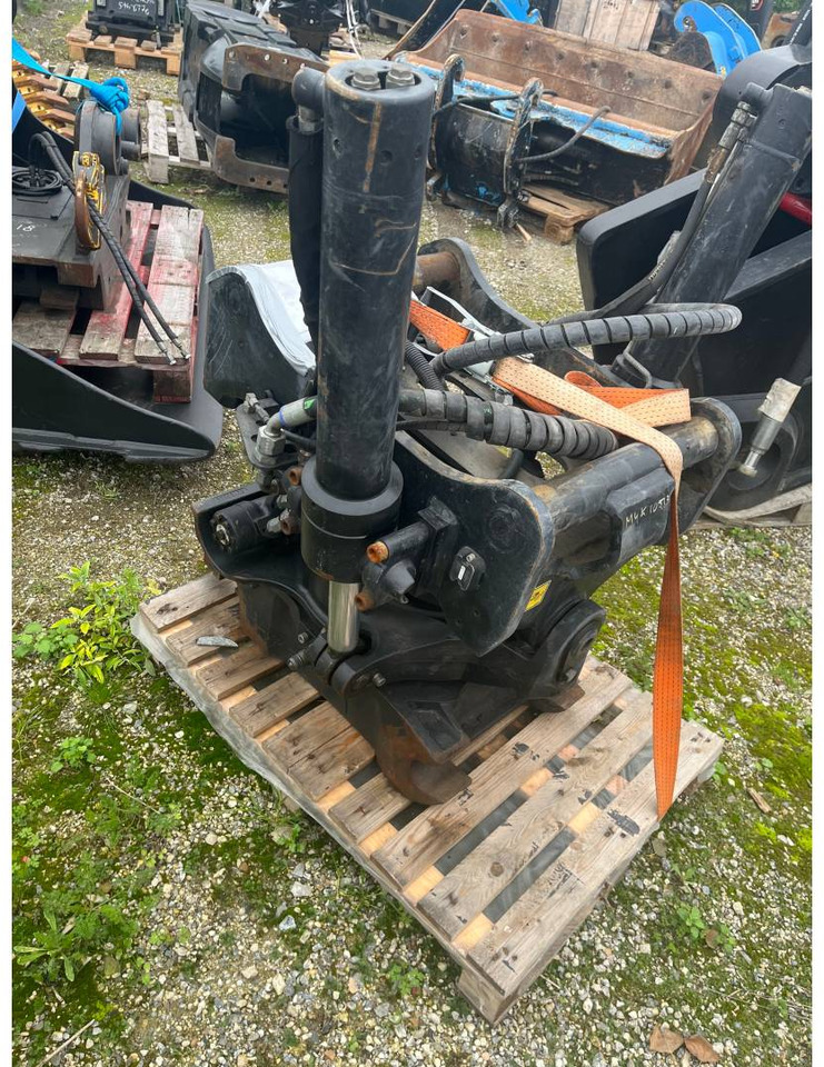 CAT TRS18/S70/S70 - 倾斜旋转器:图2 CAT TRS18/S70/S70 - 倾斜旋转器:图2