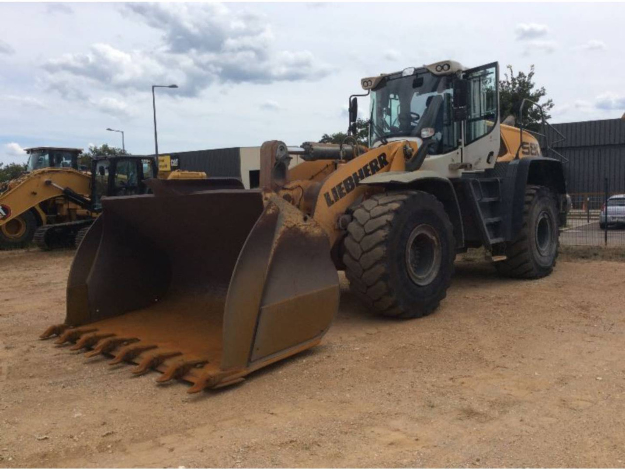 LIEBHERR L580 - 轮式装载机:图3 LIEBHERR L580 - 轮式装载机:图3