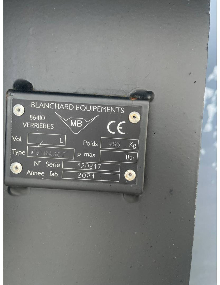 MB GODET-TRAPEZE-BLANCHARD-CW45S-330F/BUCKET - 挖掘机铲斗:图2 MB GODET-TRAPEZE-BLANCHARD-CW45S-330F/BUCKET - 挖掘机铲斗:图2