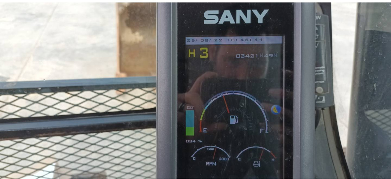 SANY HEAVY INDUSTRY PRODUCTS SY265C - 履带式挖掘机:图5 SANY HEAVY INDUSTRY PRODUCTS SY265C - 履带式挖掘机:图5