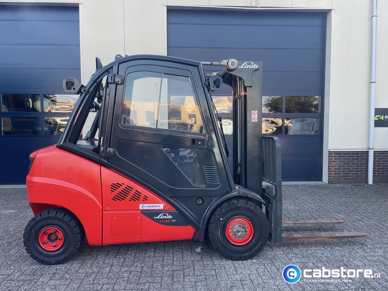 Linde H35D-02  Heftruck - Bouwjaar 2013 - Draaiuren 6892 - Diesel - Side Shift - Freelift - Doorrij hoogte 217 cm !! - 柴油叉车:图3 Linde H35D-02  Heftruck - Bouwjaar 2013 - Draaiuren 6892 - Diesel - Side Shift - Freelift - Doorrij hoogte 217 cm !! - 柴油叉车:图3