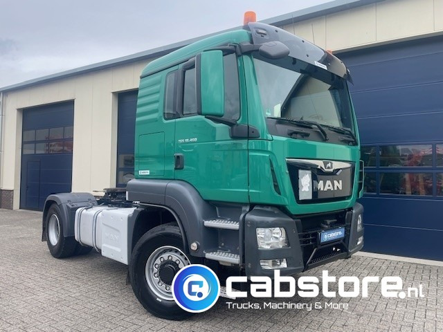 MAN TGS 18.460 4x4 tractor Euro 6 - Bouwjaar 05-2018 - Automaat - Hydrauliek unit kipper - Slaapcabine - Km 573.395 - 牵引车:图1 MAN TGS 18.460 4x4 tractor Euro 6 - Bouwjaar 05-2018 - Automaat - Hydrauliek unit kipper - Slaapcabine - Km 573.395 - 牵引车:图1