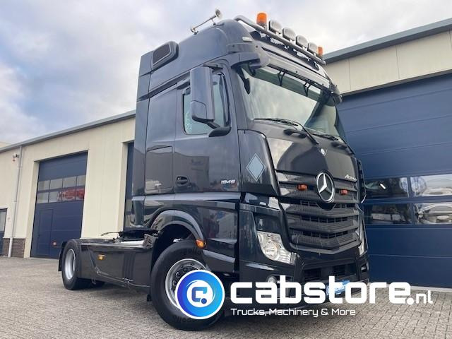 Mercedes-Benz ACTROS 1945 4x2 Euro 5 - Hydraulic unit - Bouwjaar 2013 - km 980.317 - Megaspace - 牵引车:图1 Mercedes-Benz ACTROS 1945 4x2 Euro 5 - Hydraulic unit - Bouwjaar 2013 - km 980.317 - Megaspace - 牵引车:图1