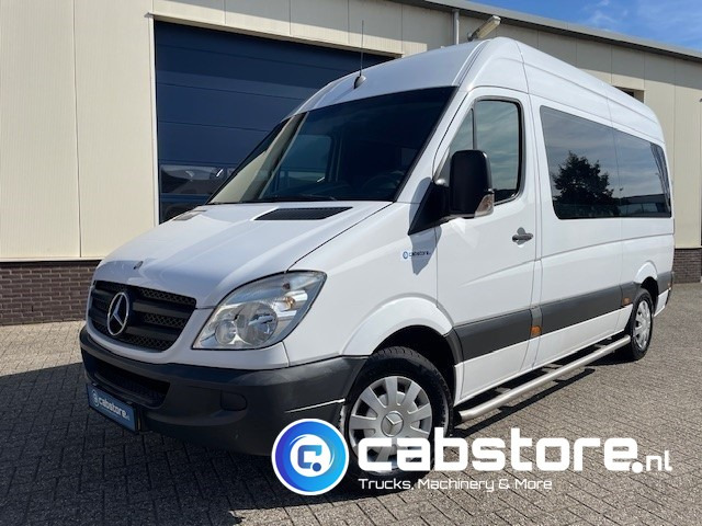 Mercedes-Benz SPRINTER 211 CDI - L2/H2- Automatische versnellingsbak - 9 Persoons - Bouwjaar 2009 - APK tot 17-01-2026 ! - Side bars - Privacy glas - Airco - 小型巴士, 小型客车:图2 Mercedes-Benz SPRINTER 211 CDI - L2/H2- Automatische versnellingsbak - 9 Persoons - Bouwjaar 2009 - APK tot 17-01-2026 ! - Side bars - Privacy glas - Airco - 小型巴士, 小型客车:图2