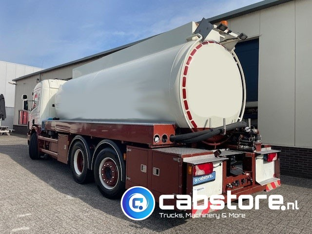 Scania P 380 B 6X2*4 HNA - RETARDER - Tankwagen olie - Olietank - ADR - 16.920 liter - Bouwjaar 2007 - Km 881.924 - 罐车:图3 Scania P 380 B 6X2*4 HNA - RETARDER - Tankwagen olie - Olietank - ADR - 16.920 liter - Bouwjaar 2007 - Km 881.924 - 罐车:图3