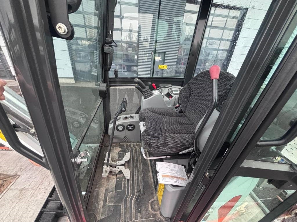 Bobcat E20Z vain 113h ajettu - 小型挖掘机:图4 Bobcat E20Z vain 113h ajettu - 小型挖掘机:图4