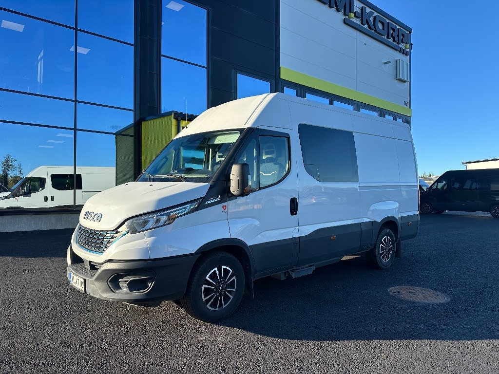 Iveco Daily 35S14 CNG A8 Huom! 6hlö PAKETTIAUTO - 无侧窗厢式货车:图1 Iveco Daily 35S14 CNG A8 Huom! 6hlö PAKETTIAUTO - 无侧窗厢式货车:图1