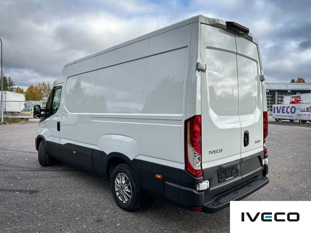 Iveco Daily 35S16A8V 12m3 - 无侧窗厢式货车:图5 Iveco Daily 35S16A8V 12m3 - 无侧窗厢式货车:图5