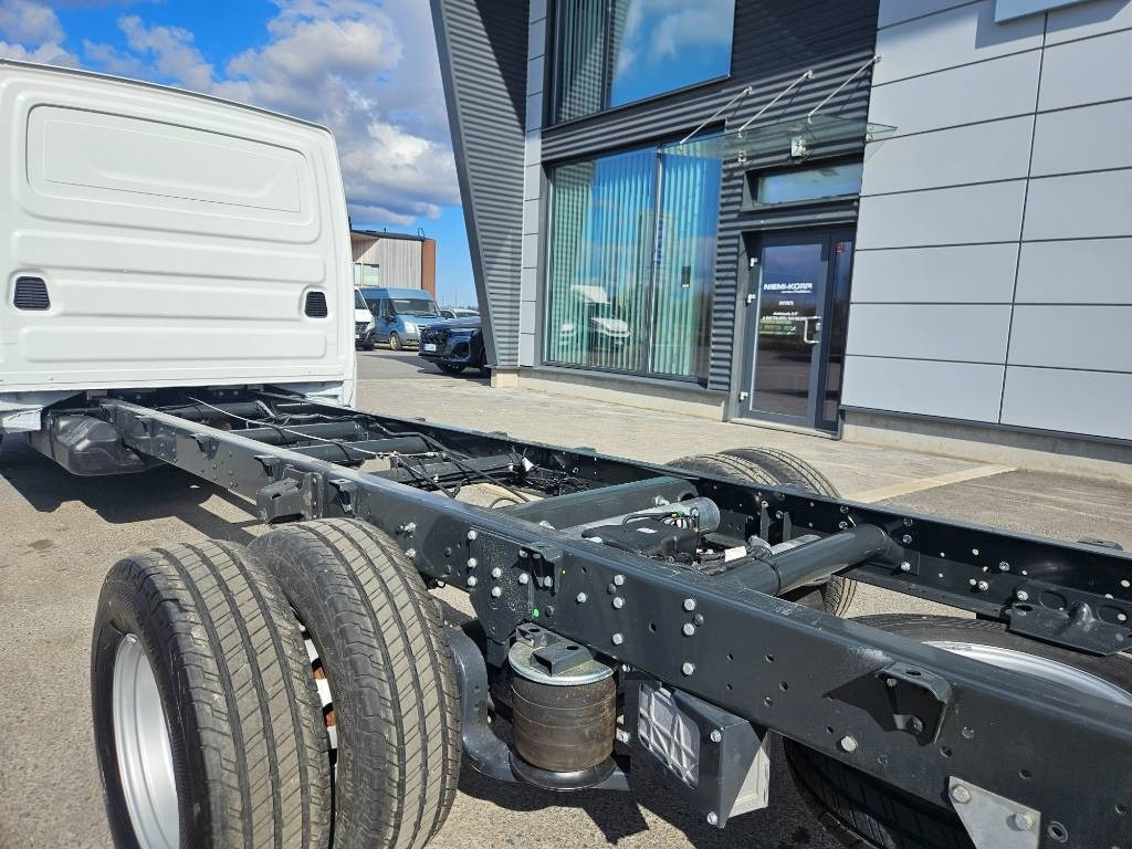 Iveco Daily 72C18A8 D Airpro 2+4 - 小型货车:图5 Iveco Daily 72C18A8 D Airpro 2+4 - 小型货车:图5