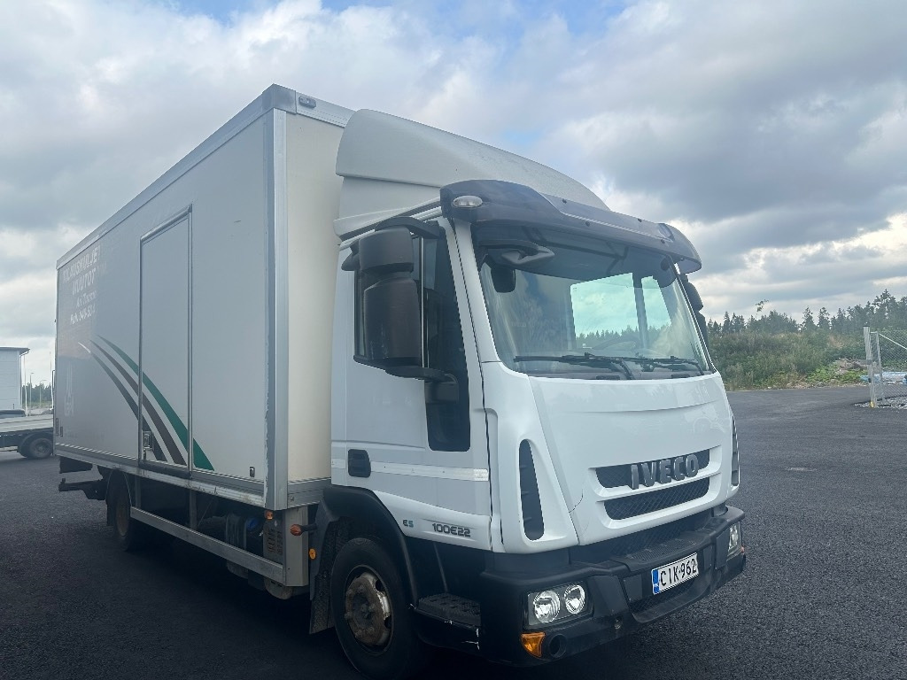 Iveco Eurocargo 100 E22  - 厢式卡车:图2 Iveco Eurocargo 100 E22  - 厢式卡车:图2