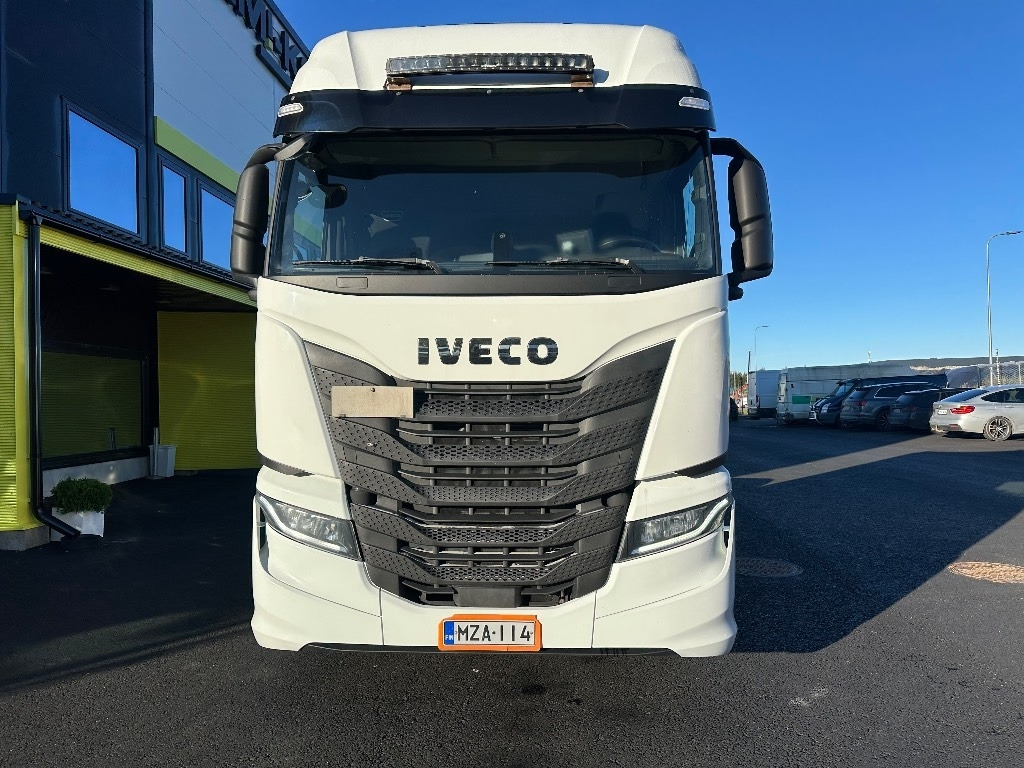Iveco S-Way AS440X57 TZ/P 6x4 HCT - 牵引车:图2 Iveco S-Way AS440X57 TZ/P 6x4 HCT - 牵引车:图2