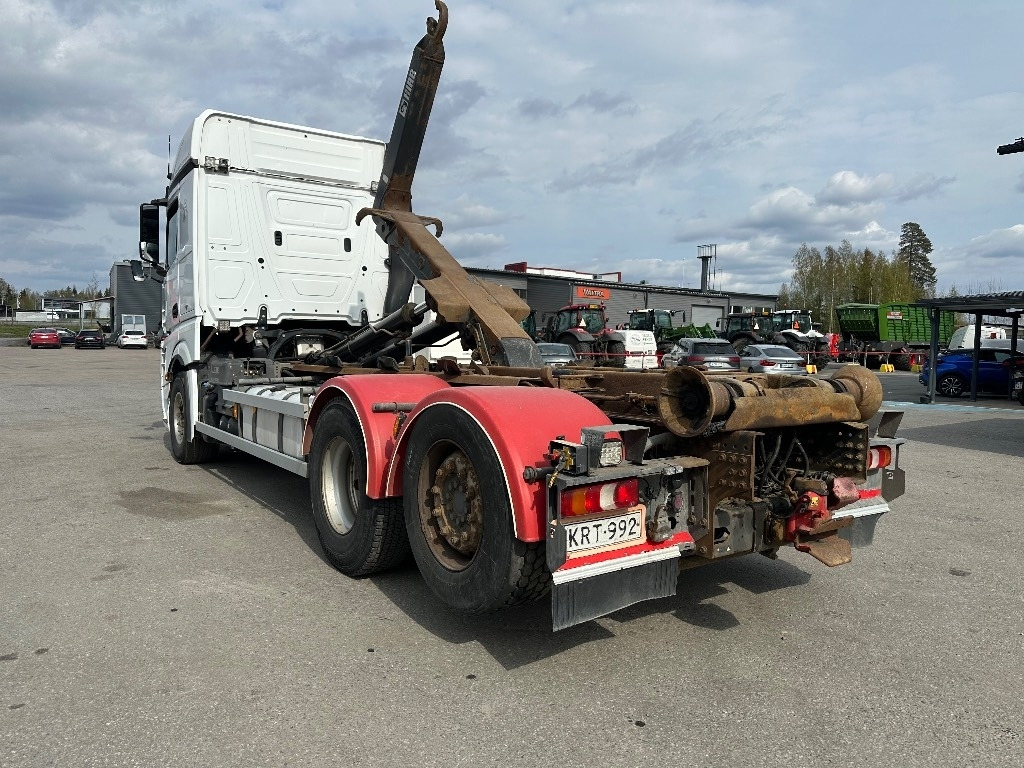 Mercedes-Benz Actros 2551 6x2*4 - 吊钩升降车:图5 Mercedes-Benz Actros 2551 6x2*4 - 吊钩升降车:图5