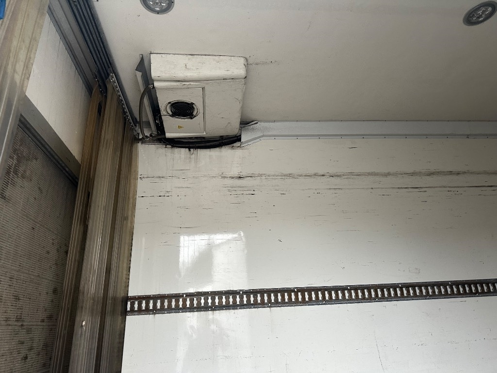 Mercedes-Benz Atego 818  - 冷藏车:图5 Mercedes-Benz Atego 818  - 冷藏车:图5