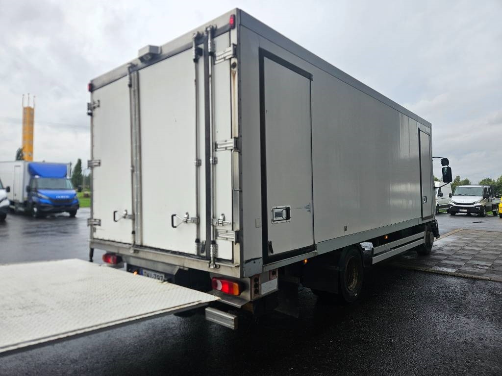 Renault Midlum 220 - 冷藏车:图3 Renault Midlum 220 - 冷藏车:图3