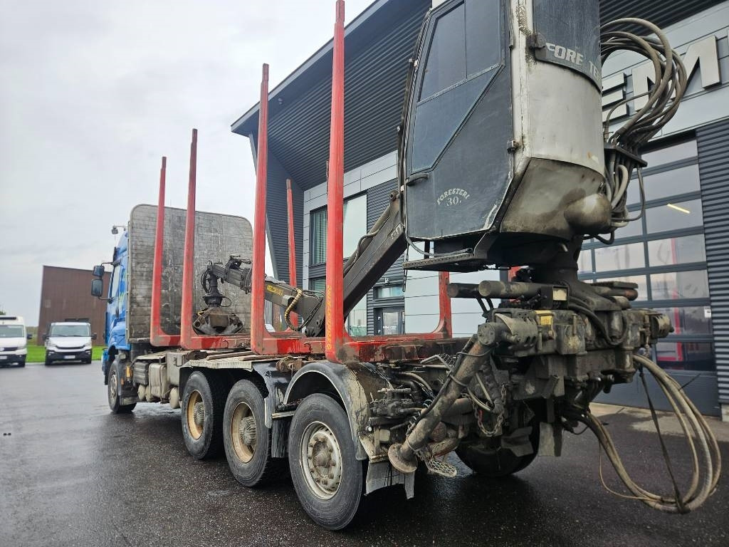 Sisu C600 8x4 kesla 2010 - 木材运输车:图4 Sisu C600 8x4 kesla 2010 - 木材运输车:图4