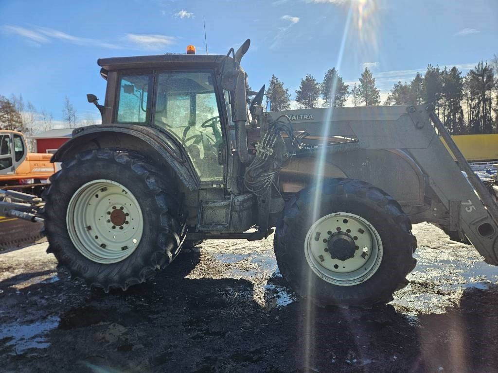 Valtra T171 - 拖拉机:图5 Valtra T171 - 拖拉机:图5