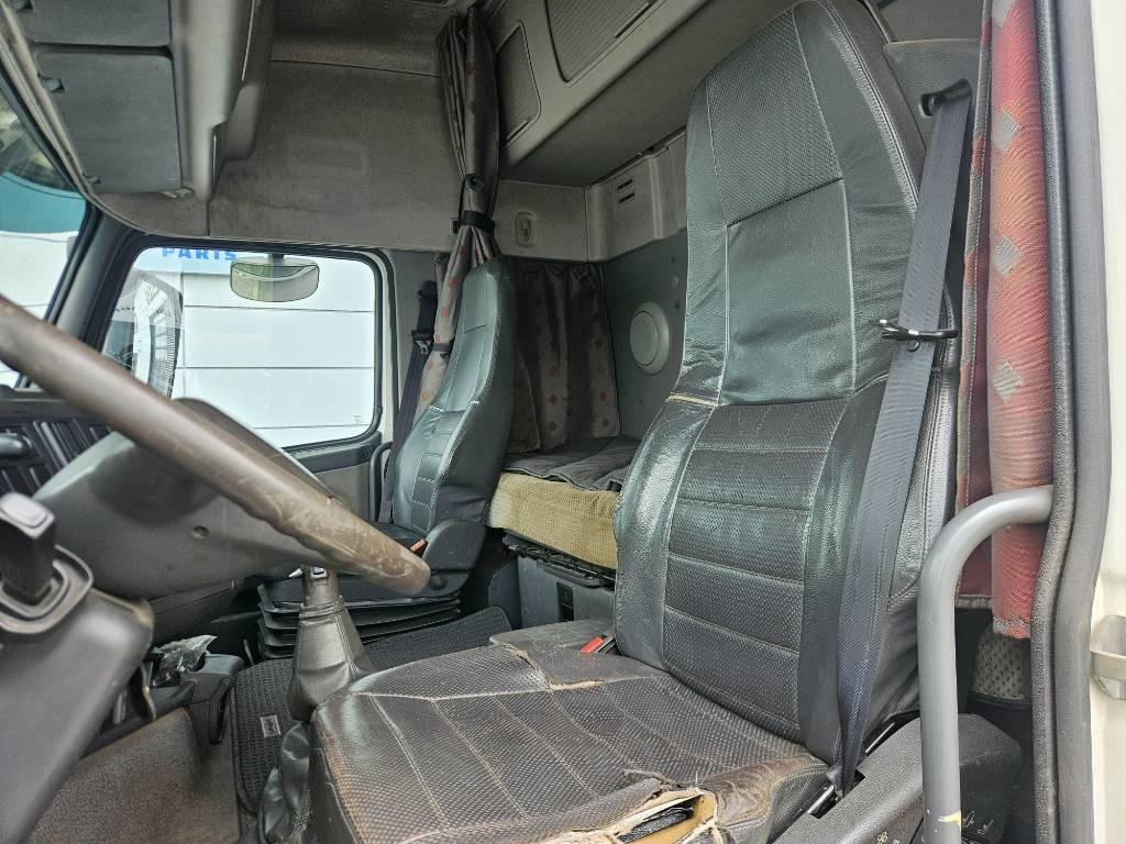 木材运输车 Volvo FH12 8x4：图15