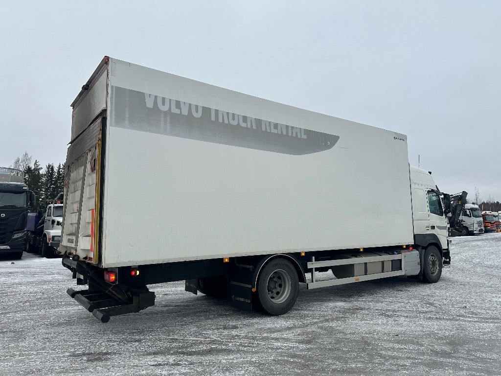 Volvo FM 330 - 冷藏车:图3 Volvo FM 330 - 冷藏车:图3