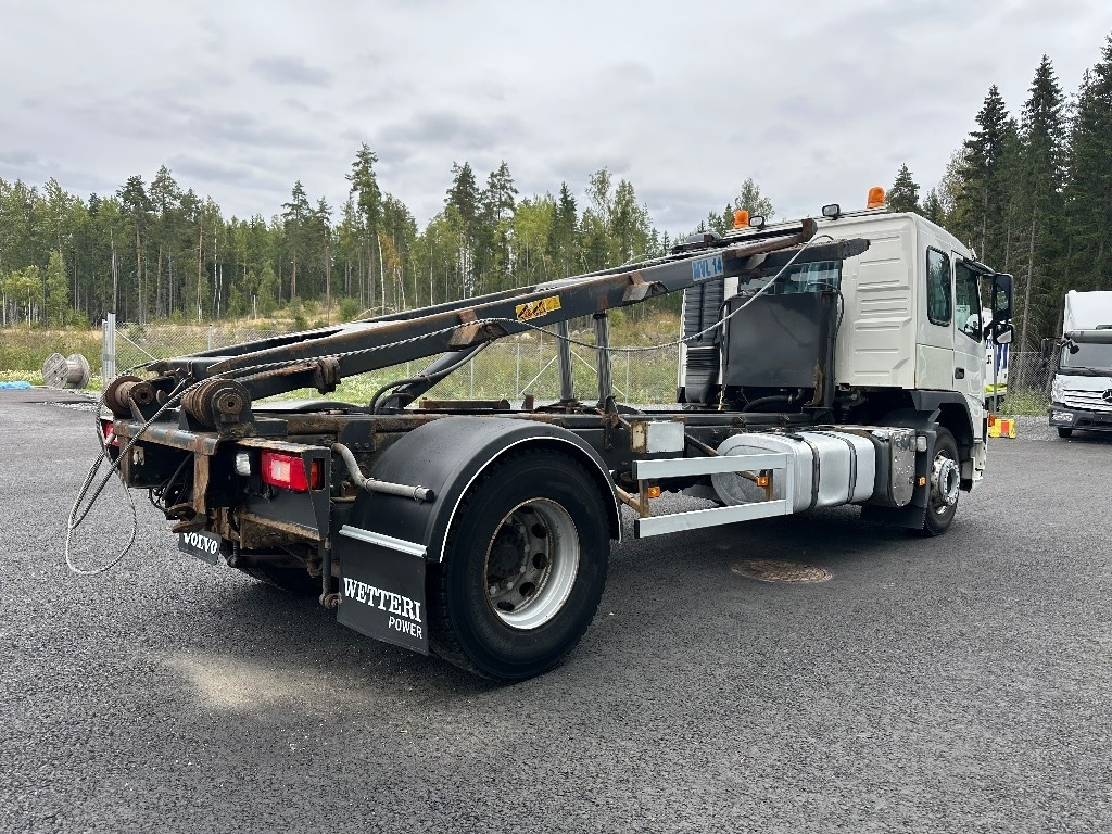 Volvo FM9 4x2 vaijerilaitteilla - 箕斗装载车:图4 Volvo FM9 4x2 vaijerilaitteilla - 箕斗装载车:图4