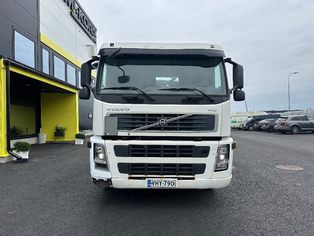 Volvo FM9 4x2 vaijerilaitteilla - 箕斗装载车:图2 Volvo FM9 4x2 vaijerilaitteilla - 箕斗装载车:图2