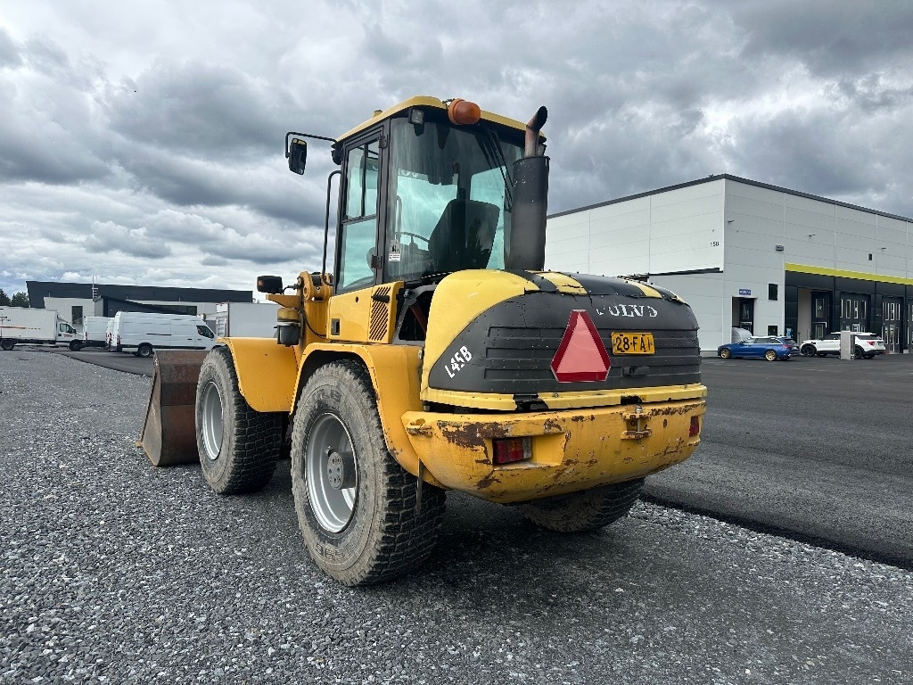 Volvo L45B 4X4 /245 - 轮式装载机:图4 Volvo L45B 4X4 /245 - 轮式装载机:图4