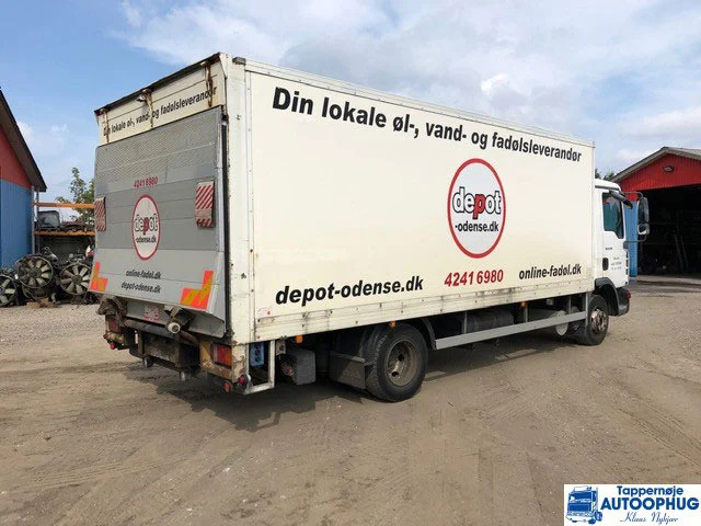 MAN TGL 12.210 - 厢式卡车:图3 MAN TGL 12.210 - 厢式卡车:图3