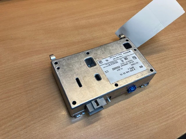 Mercedes A0004463375 – Mercedes ECU IPPC+ - ECU 适用于 卡车:图1 Mercedes A0004463375 – Mercedes ECU IPPC+ - ECU 适用于 卡车:图1