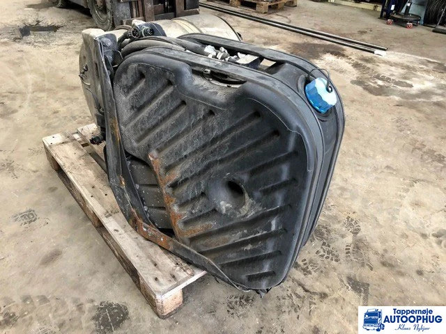 Scania Adblue pumpe Adblue tank P/N: 2141802 – 1884225 - 车用尿素溶液箱 适用于 卡车:图1 Scania Adblue pumpe Adblue tank P/N: 2141802 – 1884225 - 车用尿素溶液箱 适用于 卡车:图1