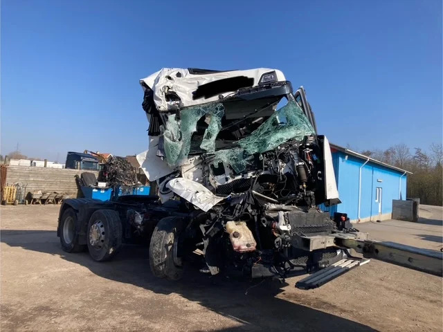 Scania R500 6X2/4 - 牵引车:图1 Scania R500 6X2/4 - 牵引车:图1