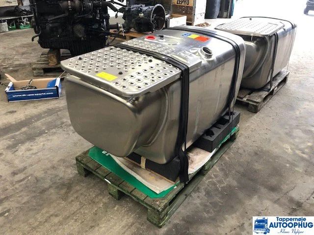 Scania Tank 540 P/N: 2132703 - 燃料箱 适用于 卡车:图5 Scania Tank 540 P/N: 2132703 - 燃料箱 适用于 卡车:图5
