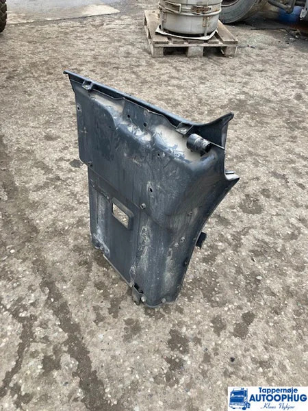 Scania Trinkasse P/N: 1854228 / 1498180 - 车身和外部 适用于 卡车:图1 Scania Trinkasse P/N: 1854228 / 1498180 - 车身和外部 适用于 卡车:图1