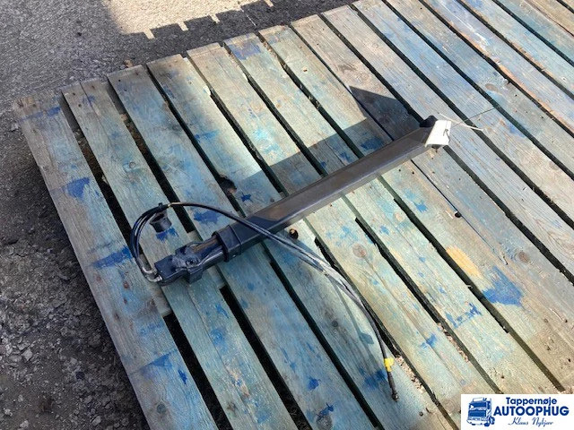 Volvo Cab tilt cylinder – Volvo 23679505 - 驾驶室和内部 适用于 卡车:图2 Volvo Cab tilt cylinder – Volvo 23679505 - 驾驶室和内部 适用于 卡车:图2