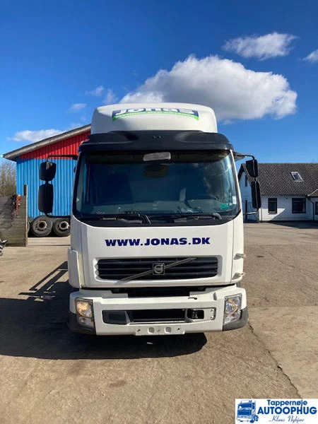 Volvo FL240 euro5 - 栏板式/ 平板卡车:图1 Volvo FL240 euro5 - 栏板式/ 平板卡车:图1