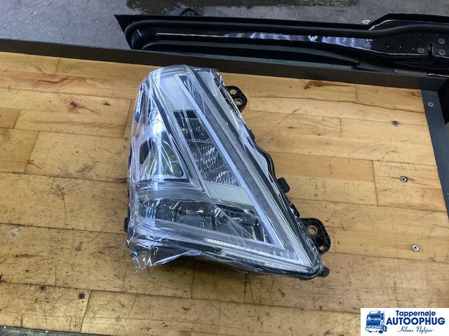 Volvo Headlamp RH – Volvo 24056510 - 电气系统 适用于 卡车:图1 Volvo Headlamp RH – Volvo 24056510 - 电气系统 适用于 卡车:图1