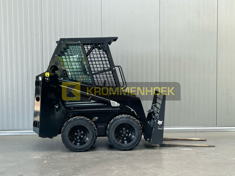 Bobcat S 70 - 滑移装载机:图5 Bobcat S 70 - 滑移装载机:图5