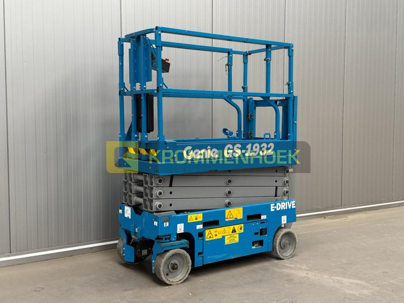 Genie GS 1932 E-drive - 剪式升降机:图2 Genie GS 1932 E-drive - 剪式升降机:图2