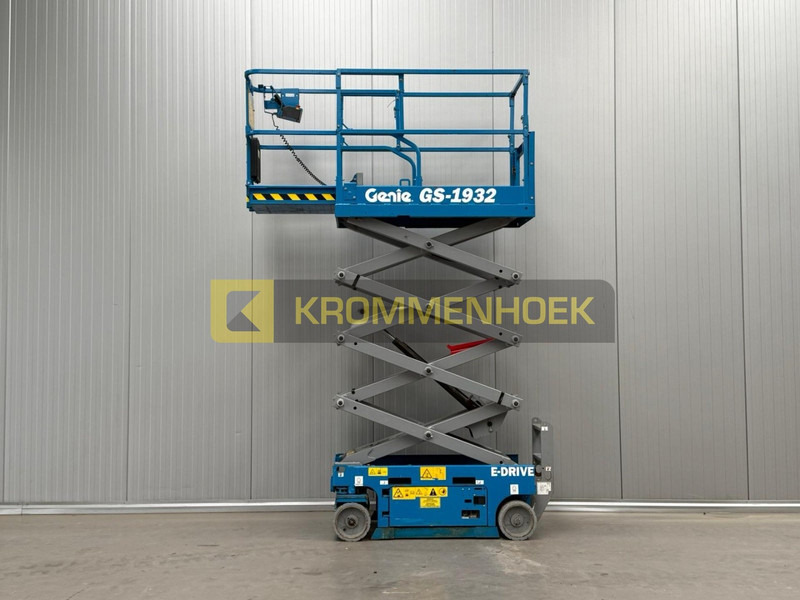Genie GS 1932 E-drive - 剪式升降机:图4 Genie GS 1932 E-drive - 剪式升降机:图4