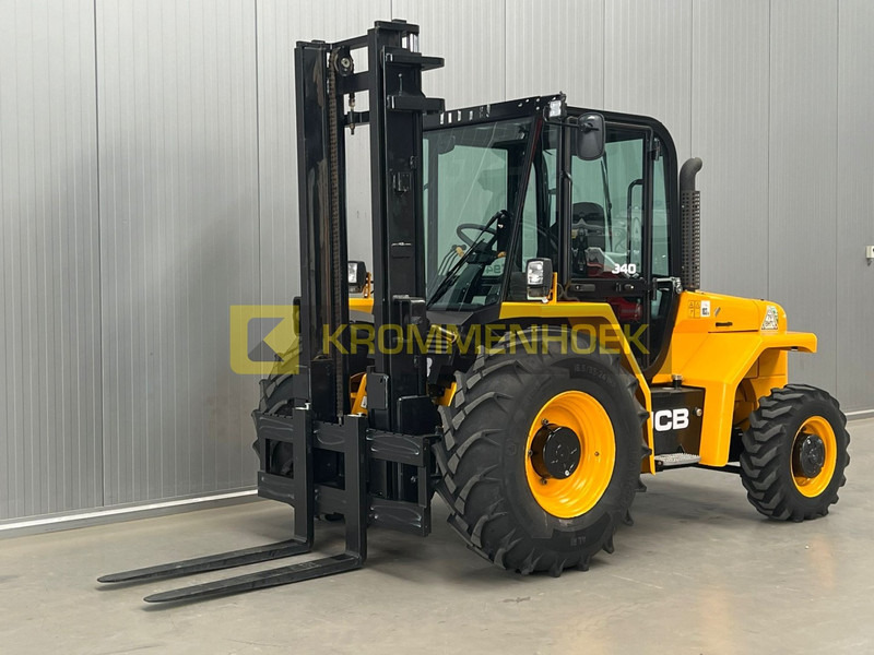 JCB 940-4 - 越野叉车:图2 JCB 940-4 - 越野叉车:图2